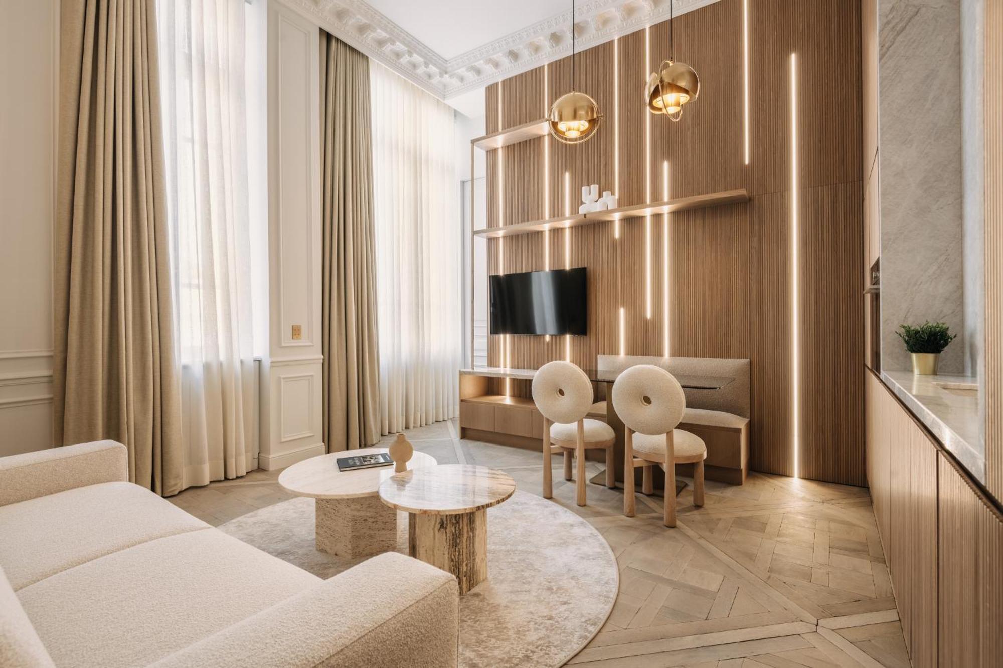Apartment Highstay - Luxury Serviced - Louvre