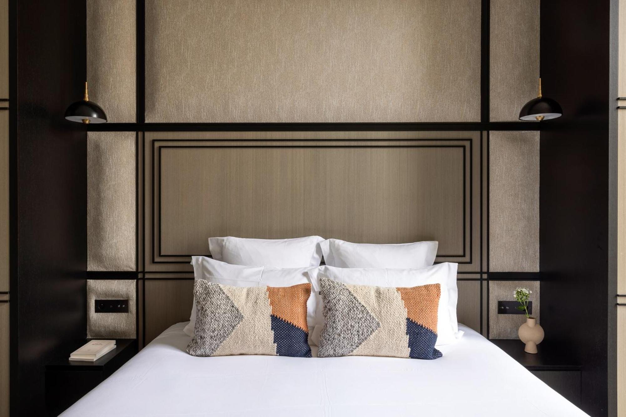 Highstay - Luxury Serviced - Louvre Apartment *