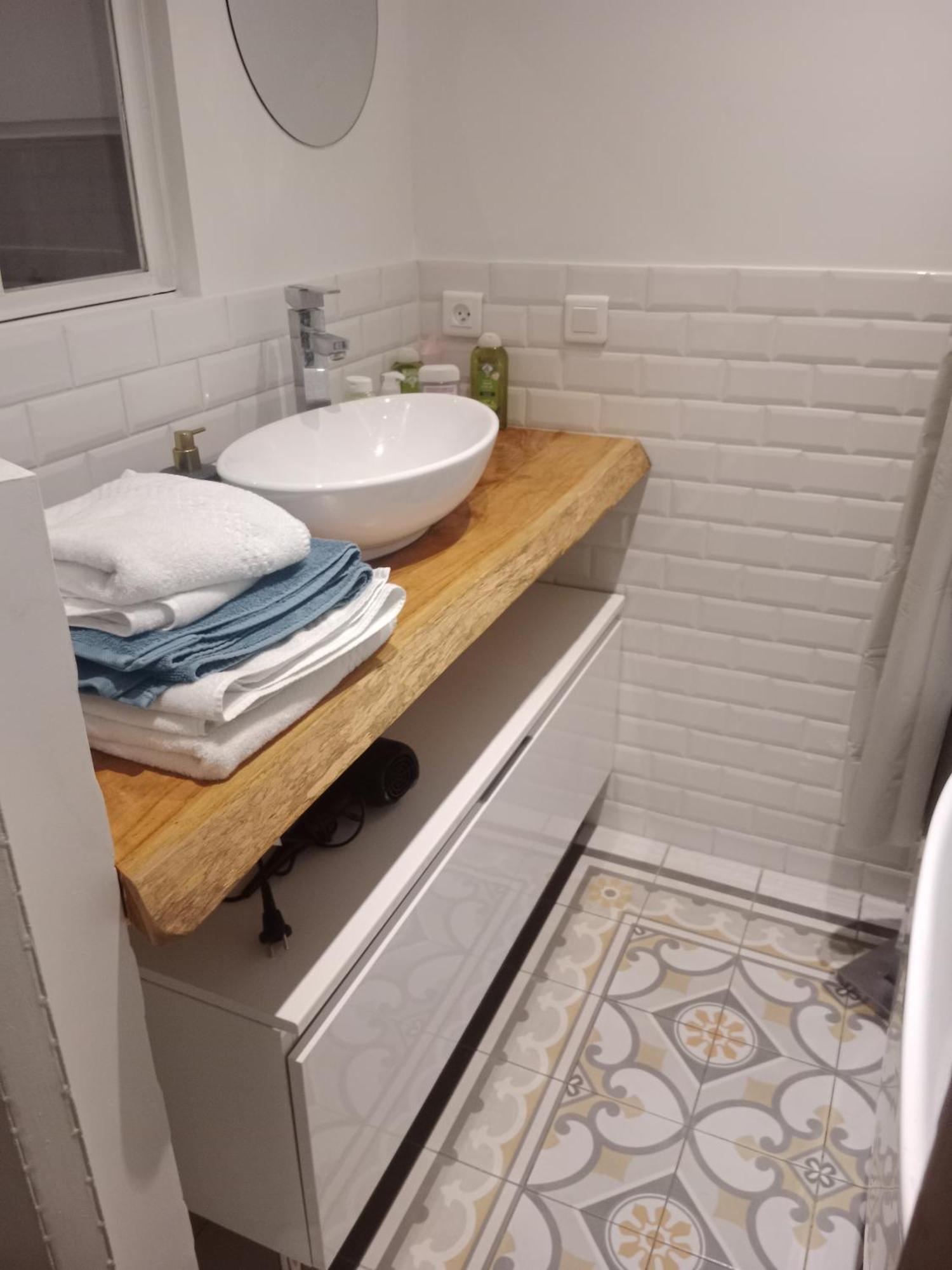 A 9 Min Du Palais De L'elysee, Apartment Paris
