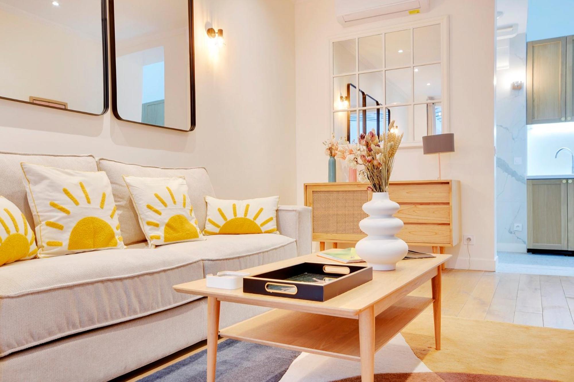 Pick A Flat's In Le Marais - Rue Vieille Du Temple Apartment