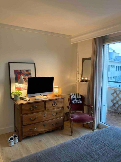 Apartment Loft En Dernier Etage Proche Des Buttes Chaumont Paris