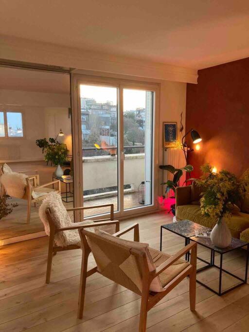 Apartment Loft En Dernier Etage Proche Des Buttes Chaumont Paris