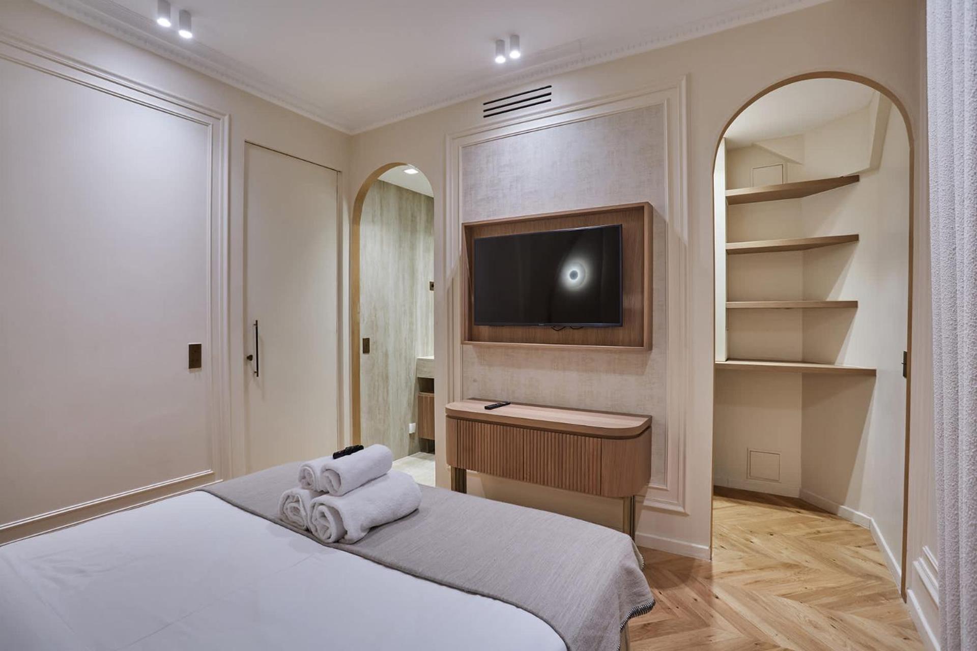 Sumptuous Opera Vendome By Studioprestige *