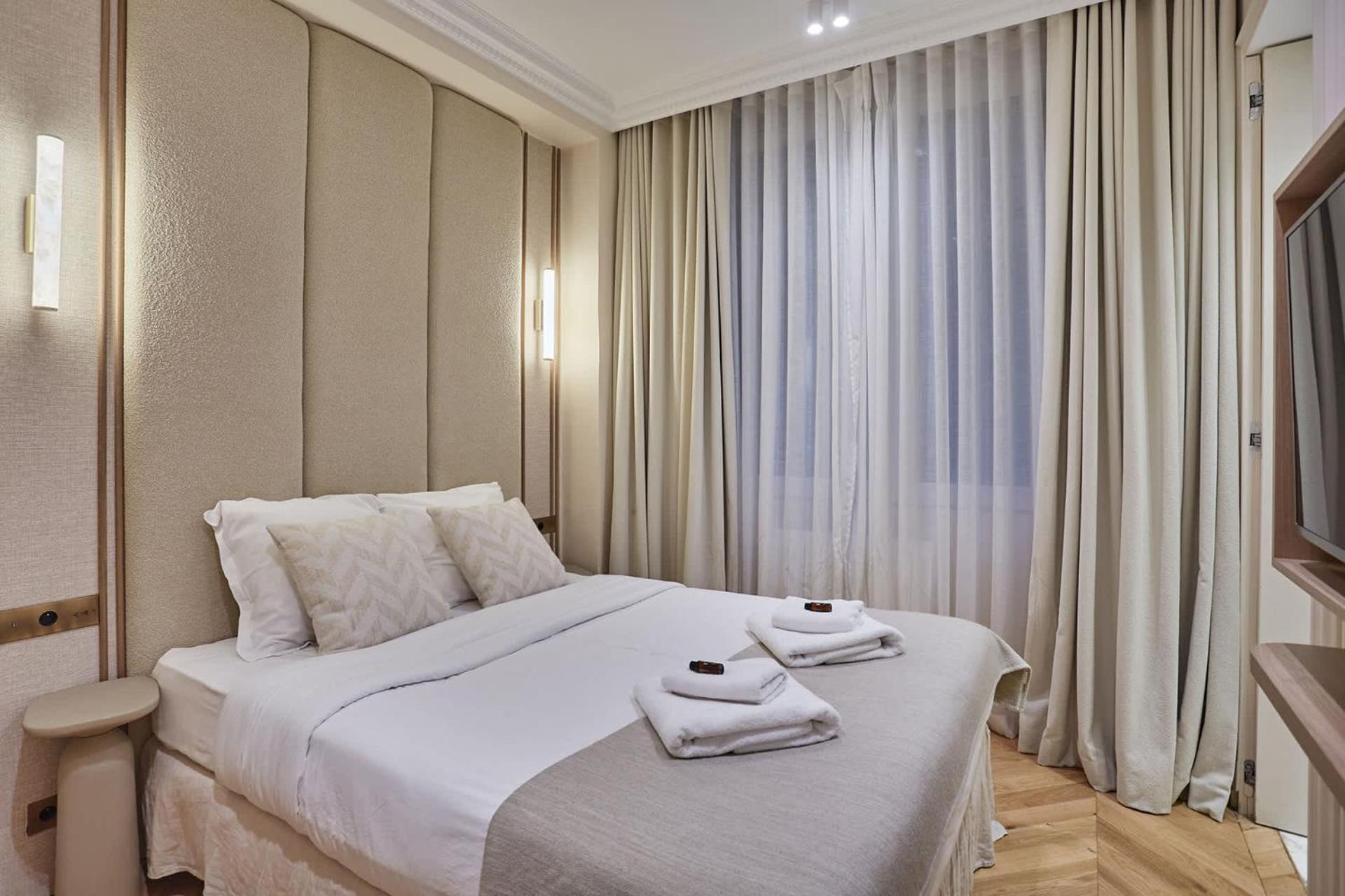 Apartment Sumptuous Opera Vendome By Studioprestige