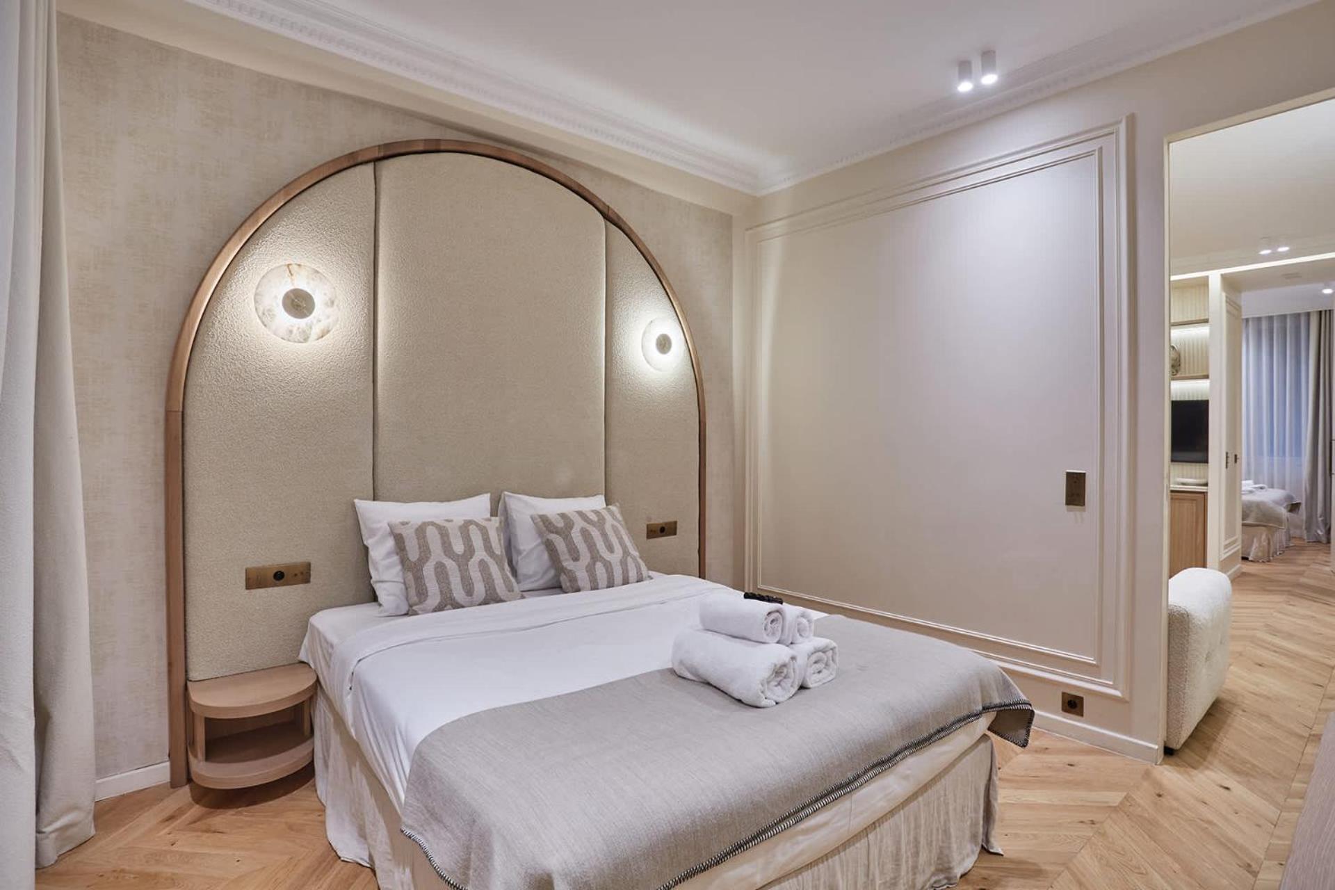 Sumptuous Opera Vendome By Studioprestige