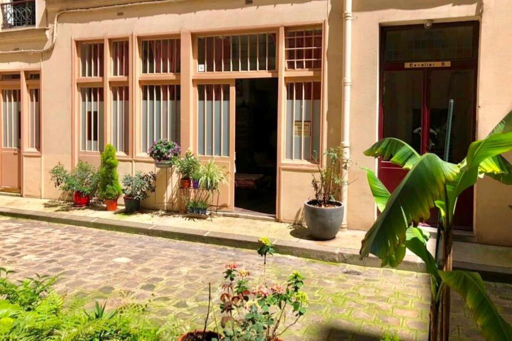 Montmartre Rue Des Martyrs Loft With Ac, 4-7 Peo Appartement