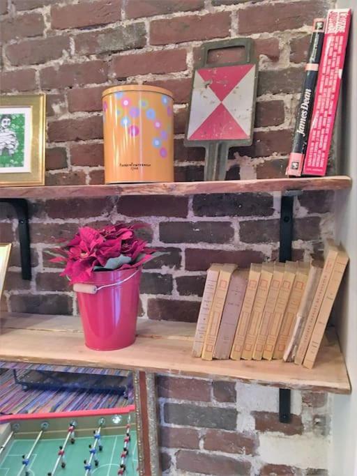 Appartement Montmartre Rue Des Martyrs Loft With Ac, 4-7 Peo *