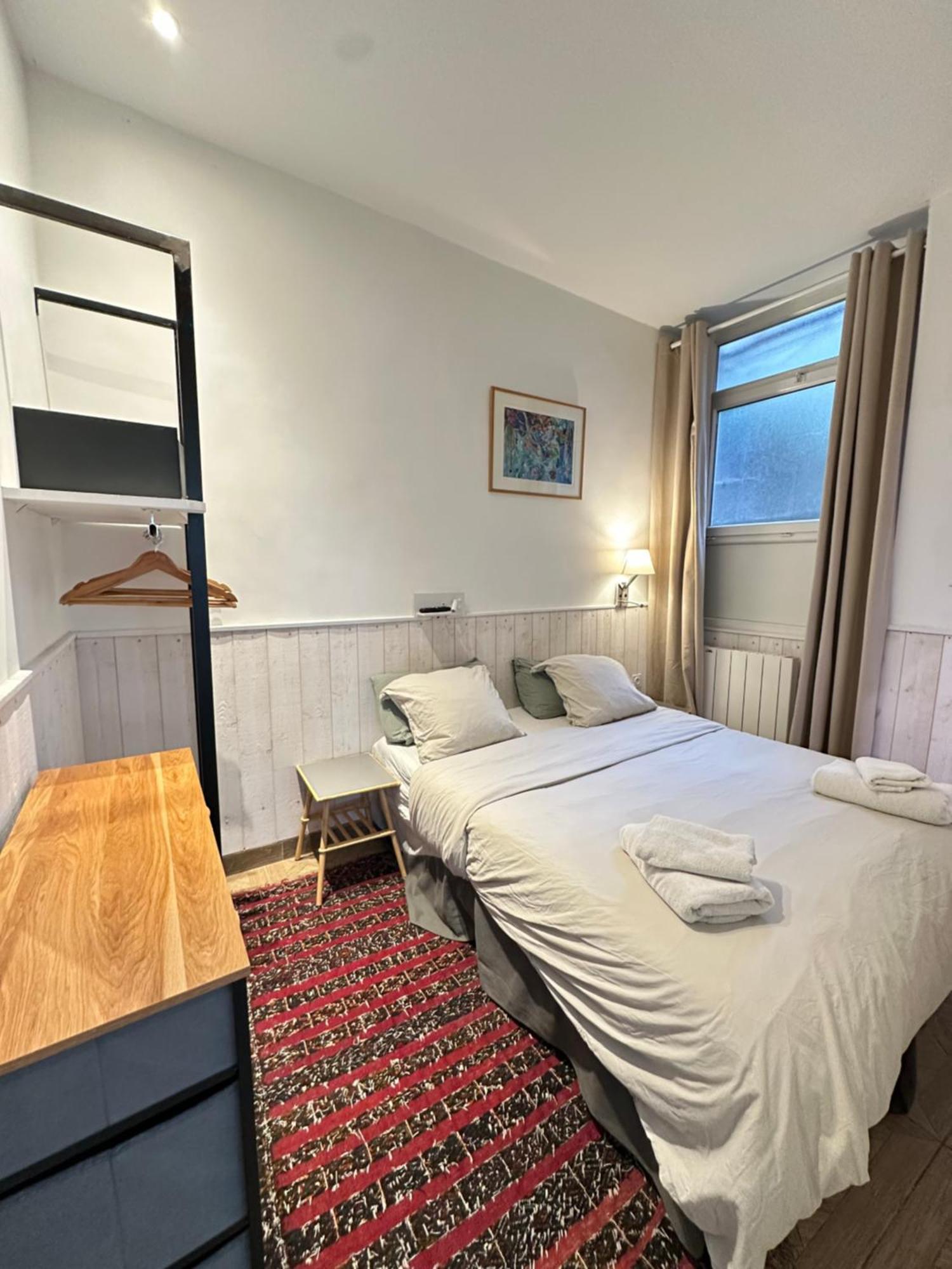 Aparthotel Charles V Marais