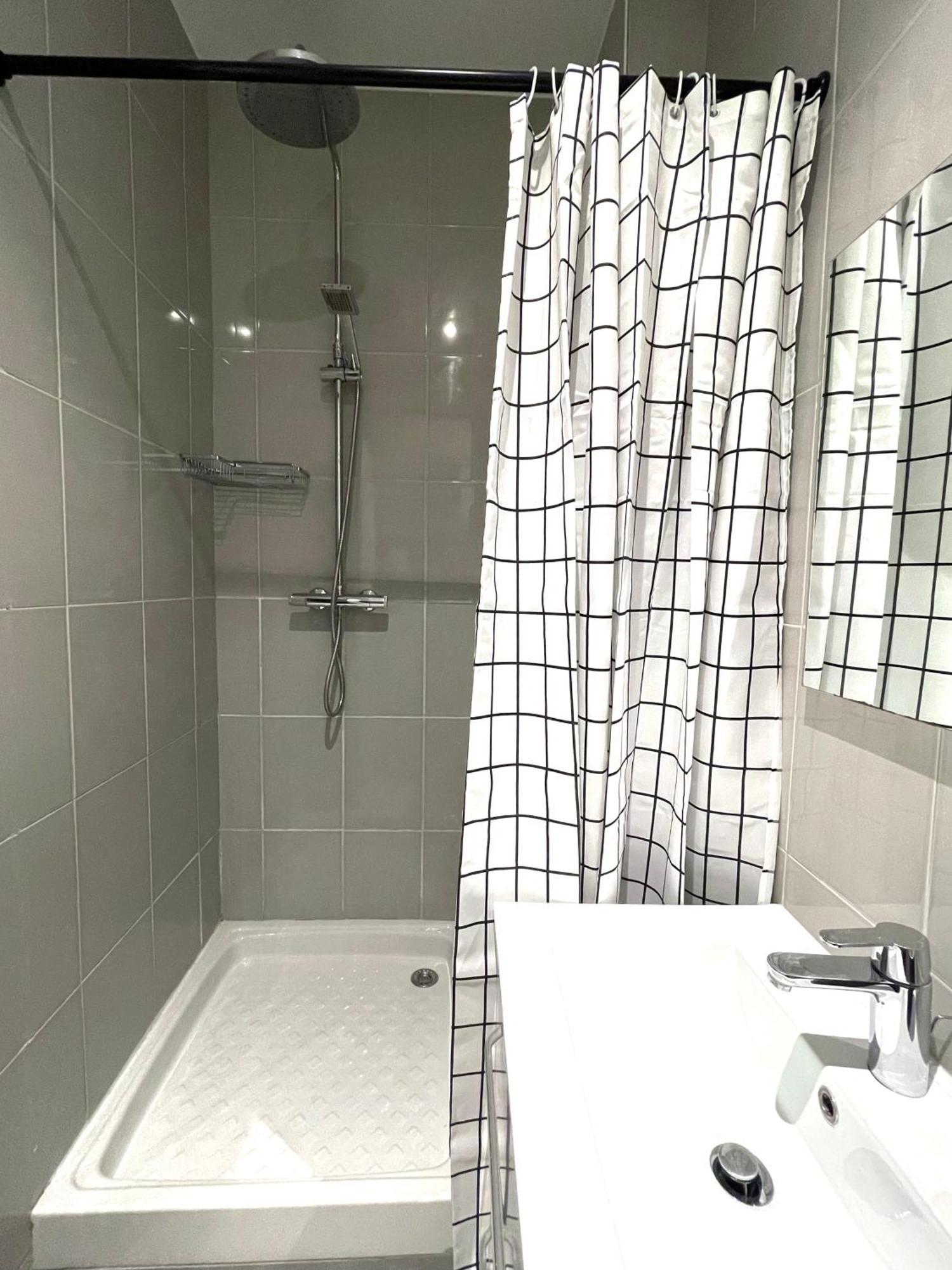 Vaste Avec A Vos Pieds Apartamento Paris