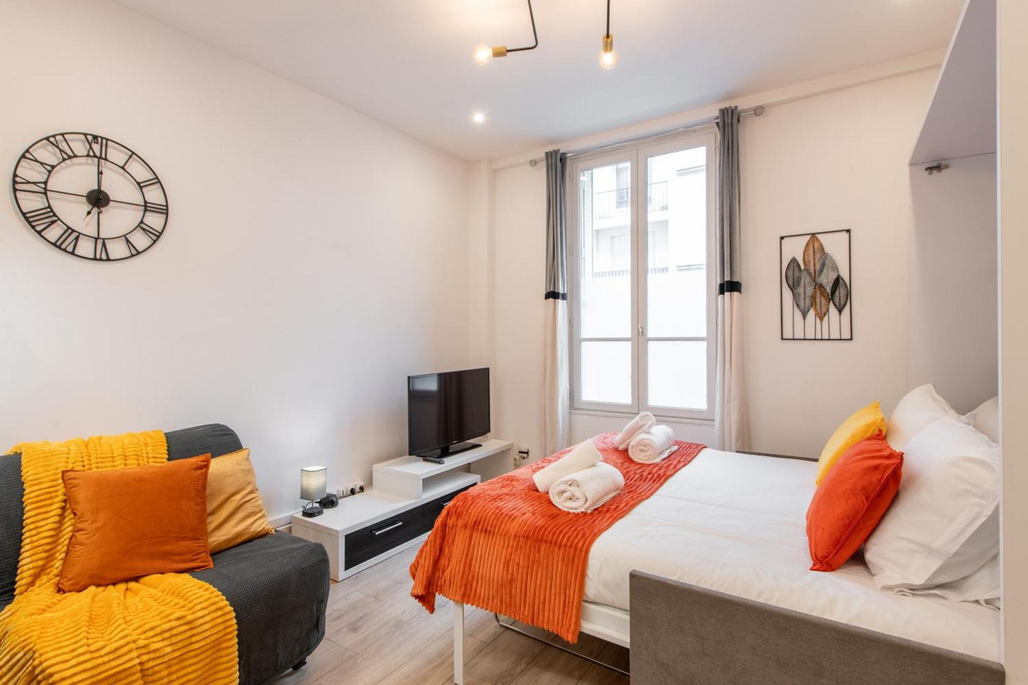 Cozy & Fully Equipped 5 Min Walk To Metro, Montparnasse Neighbourhood Apartment Paris