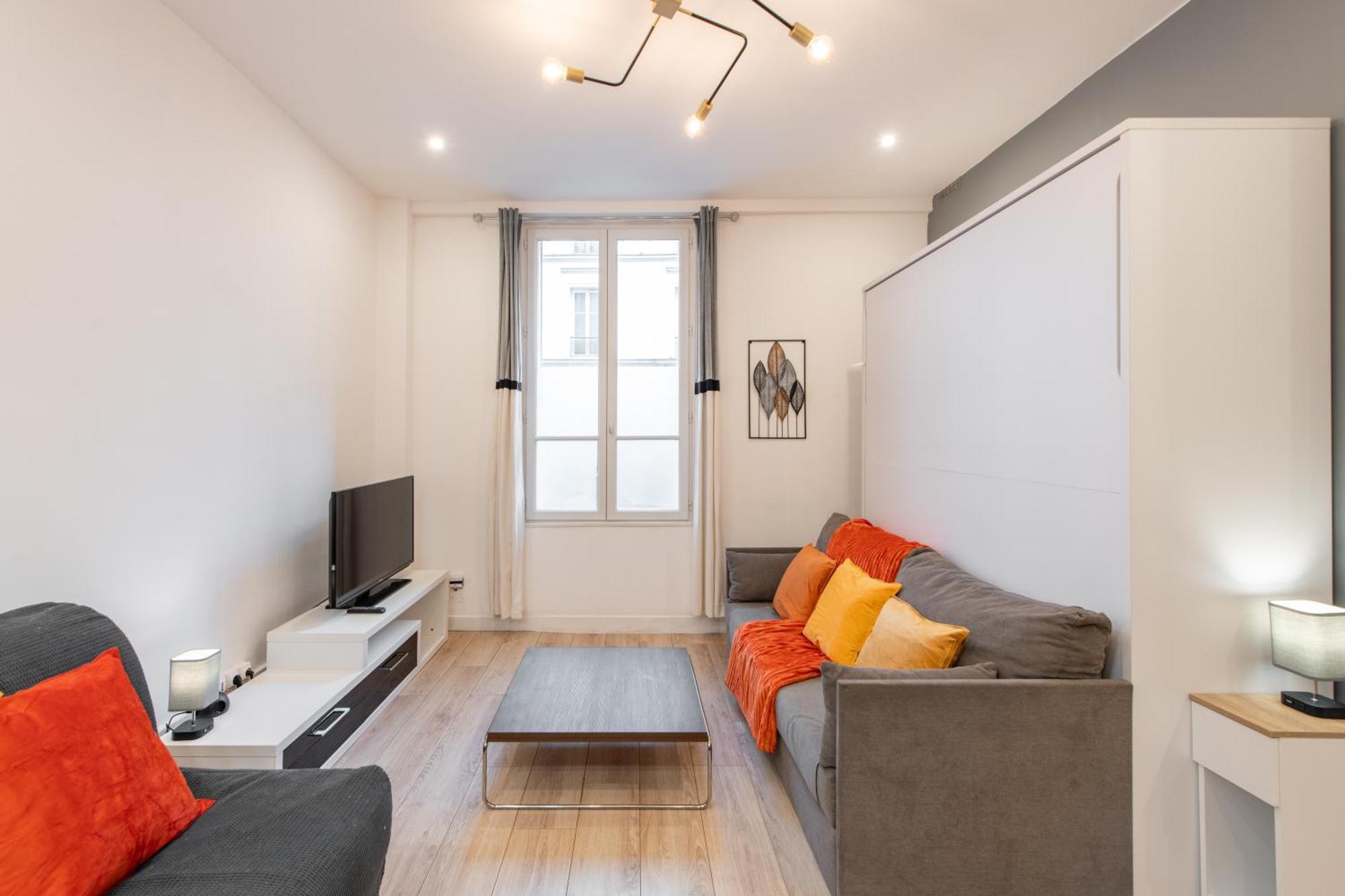 Cozy & Fully Equipped 5 Min Walk To Metro, Montparnasse Neighbourhood Apartment Paris