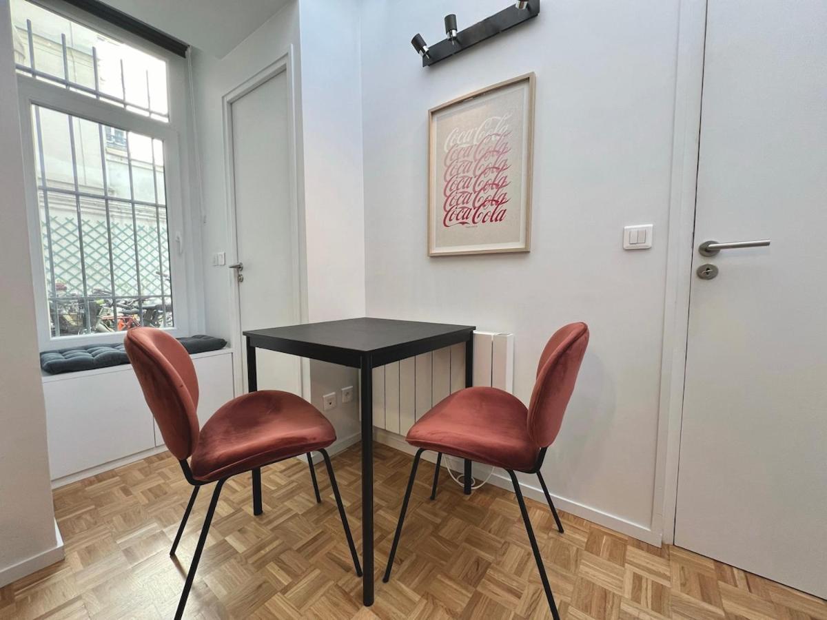 Apartment Lovely For 4 Paris