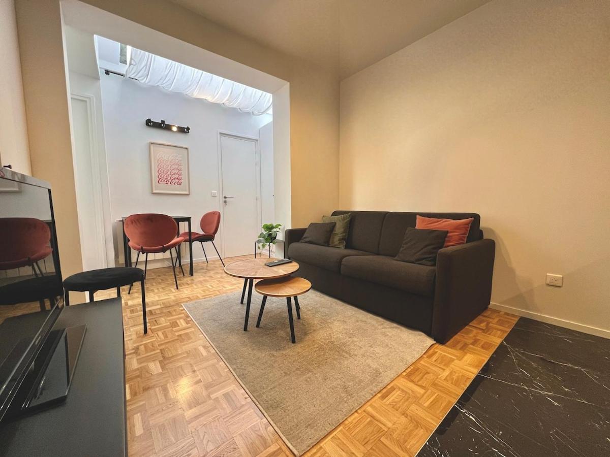 Apartment Lovely For 4