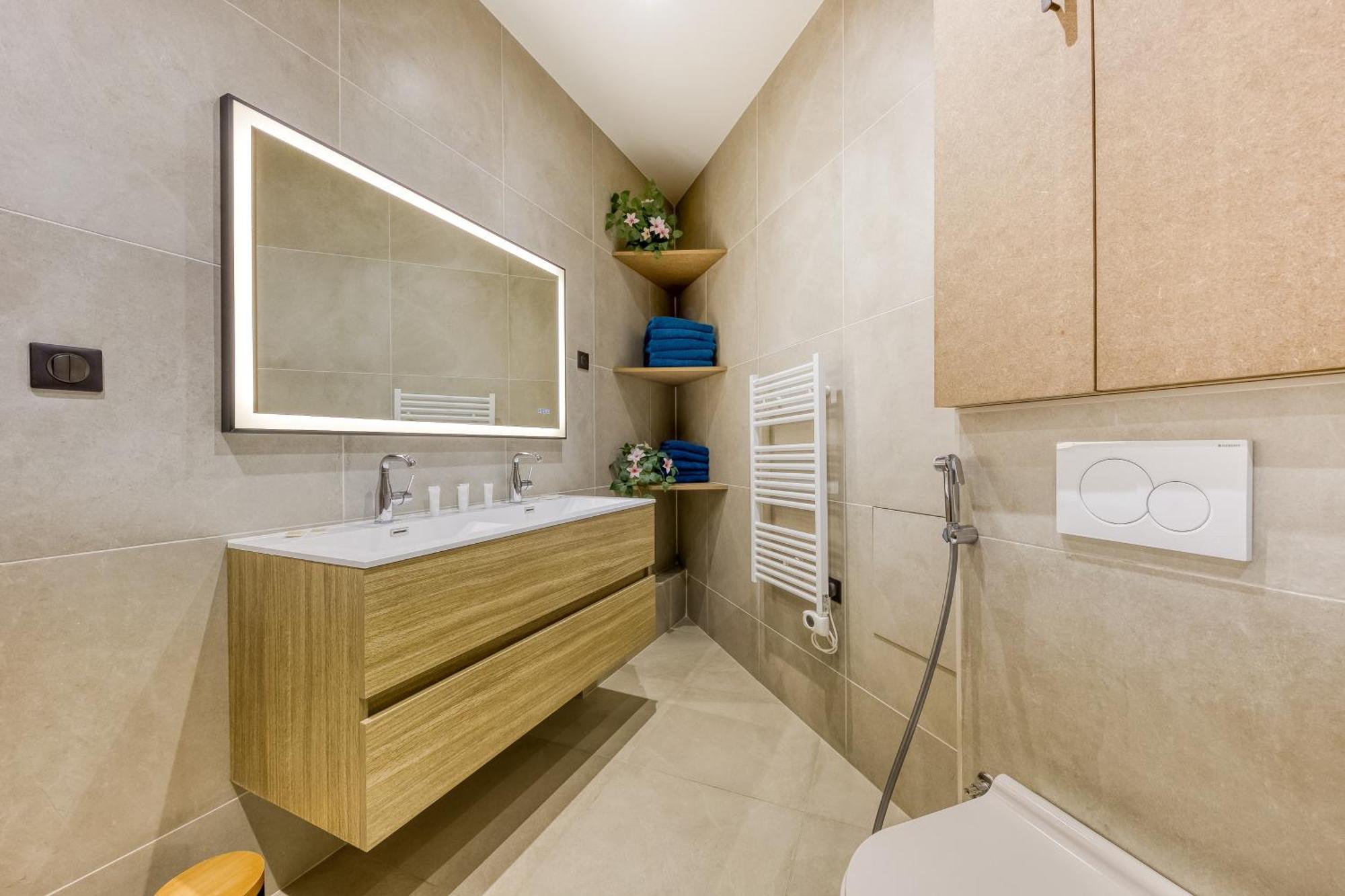 Le Charme De Montmartre - Patio Prive-sacre-coeur - Parking Gratuit - Metro Anvers *