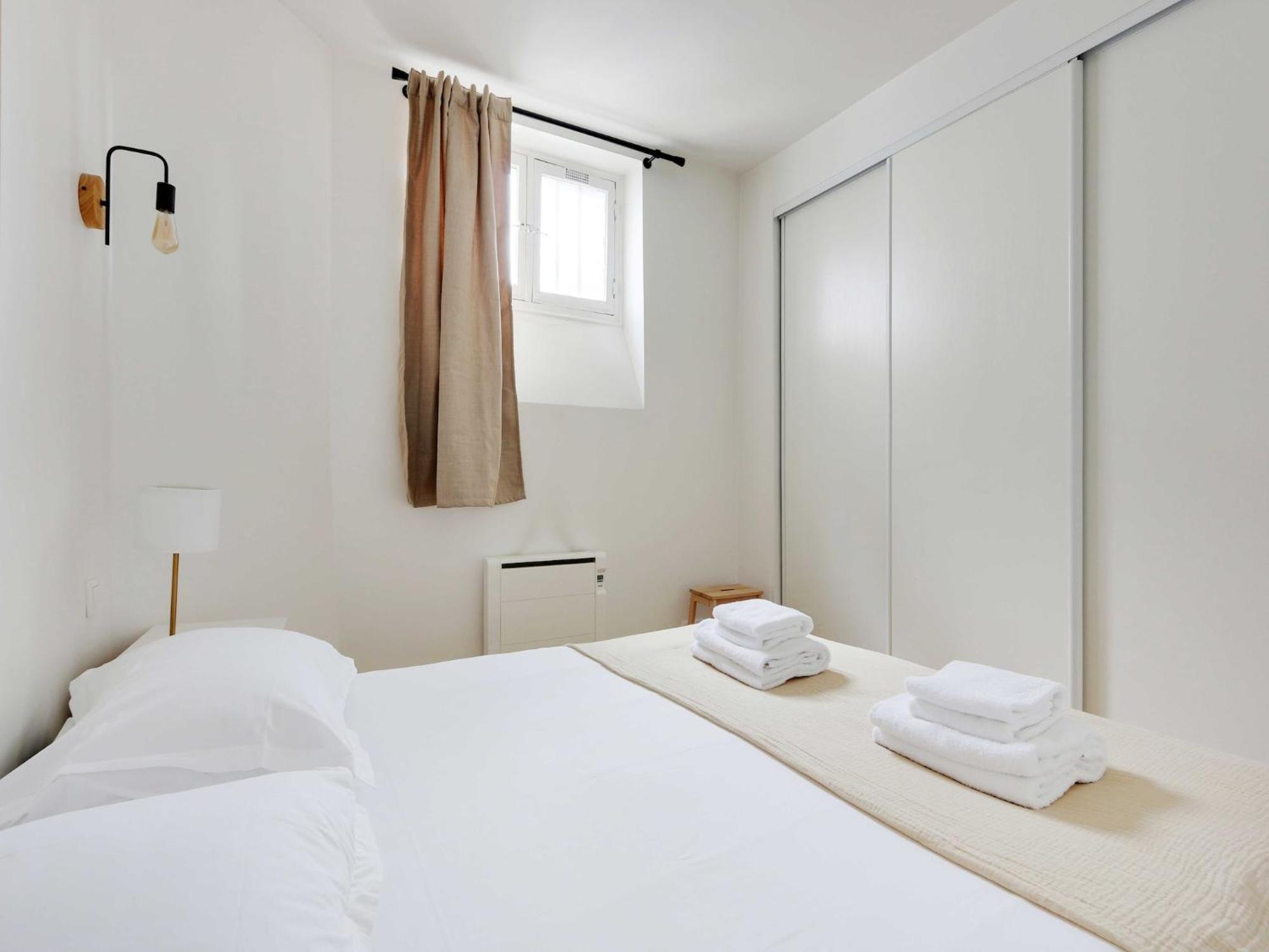 Sublime Appt - 1bd 2p - Near Canal Saint Martin Paris