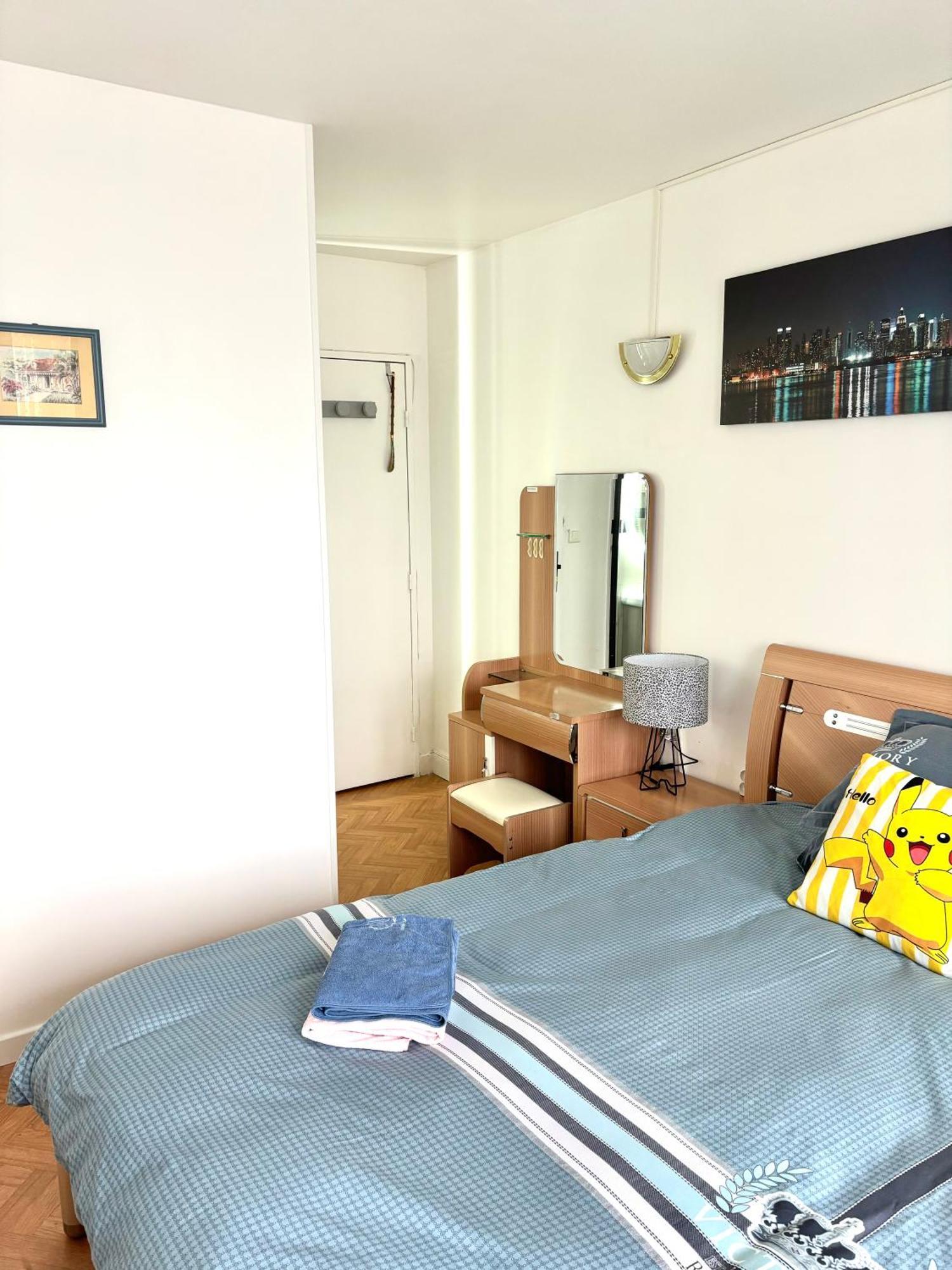 Lucas Salle De Bain Privative Homestay Paris