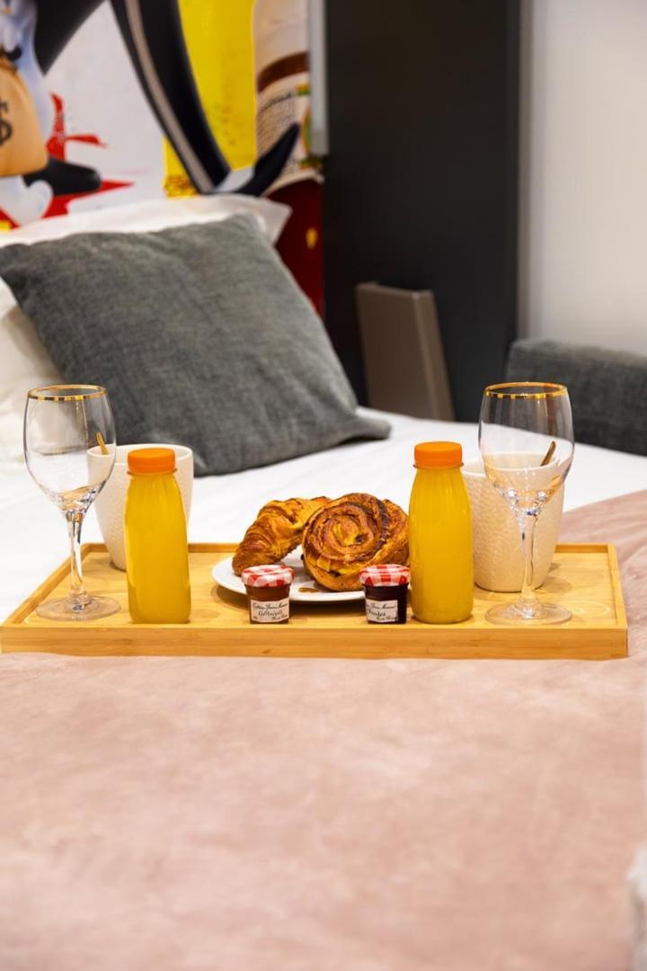 Bluestay 74 - Superb Apartment Paris