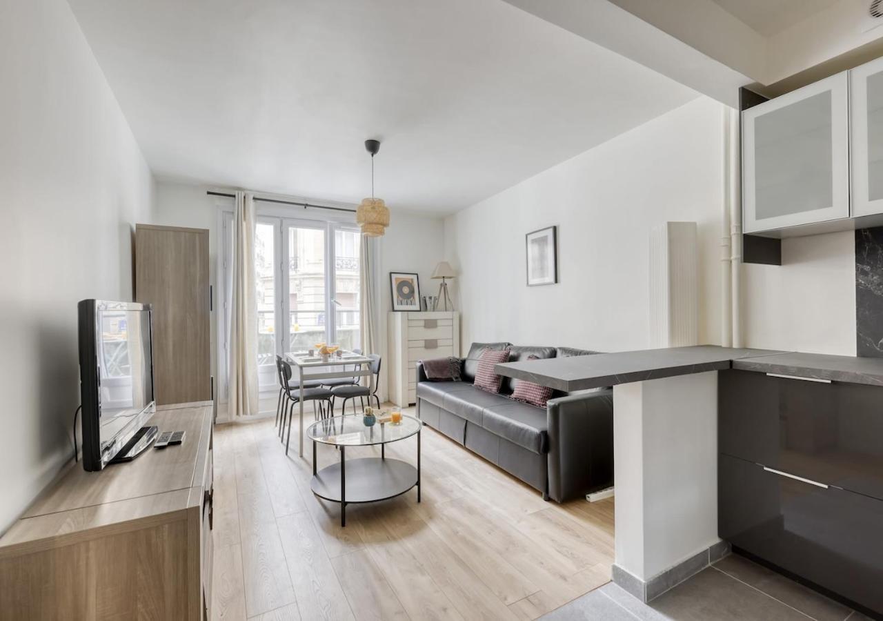 Splendid 2bdrs Flat With Balcony-paris 15 - Mid T *
