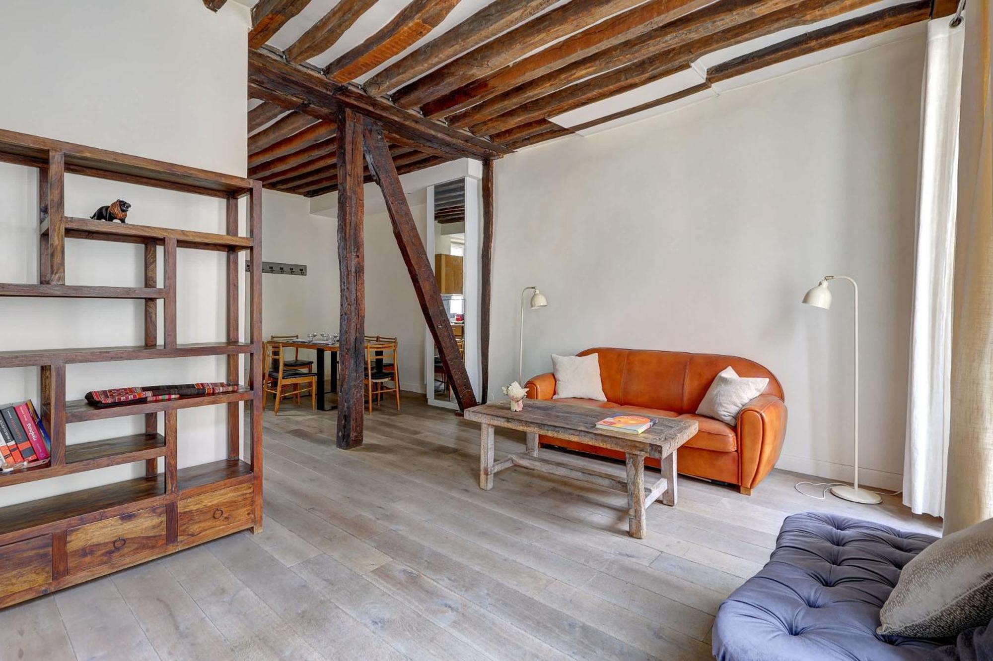 Bm-splendeur Et Espace Au Coeur Du Marais