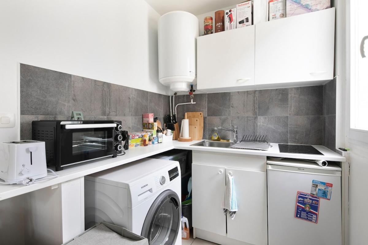 11 Apartment Paris
