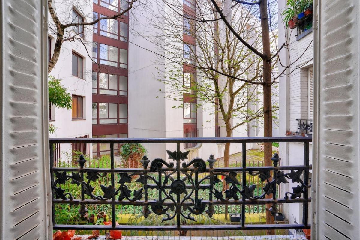 Cosy Near The Eiffel Tower