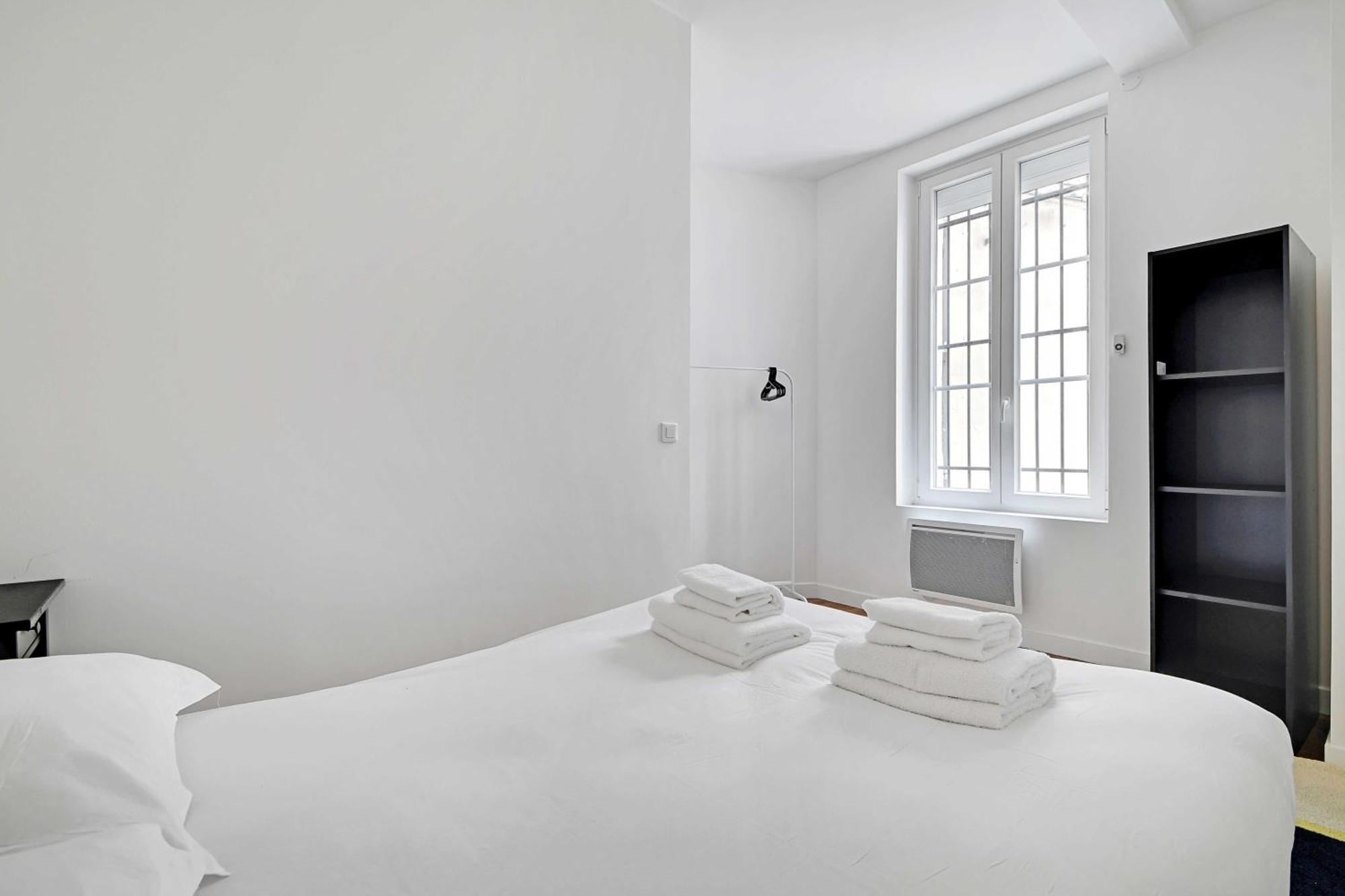Comfortable - 1bd - 4p - Montmartre Apartamento