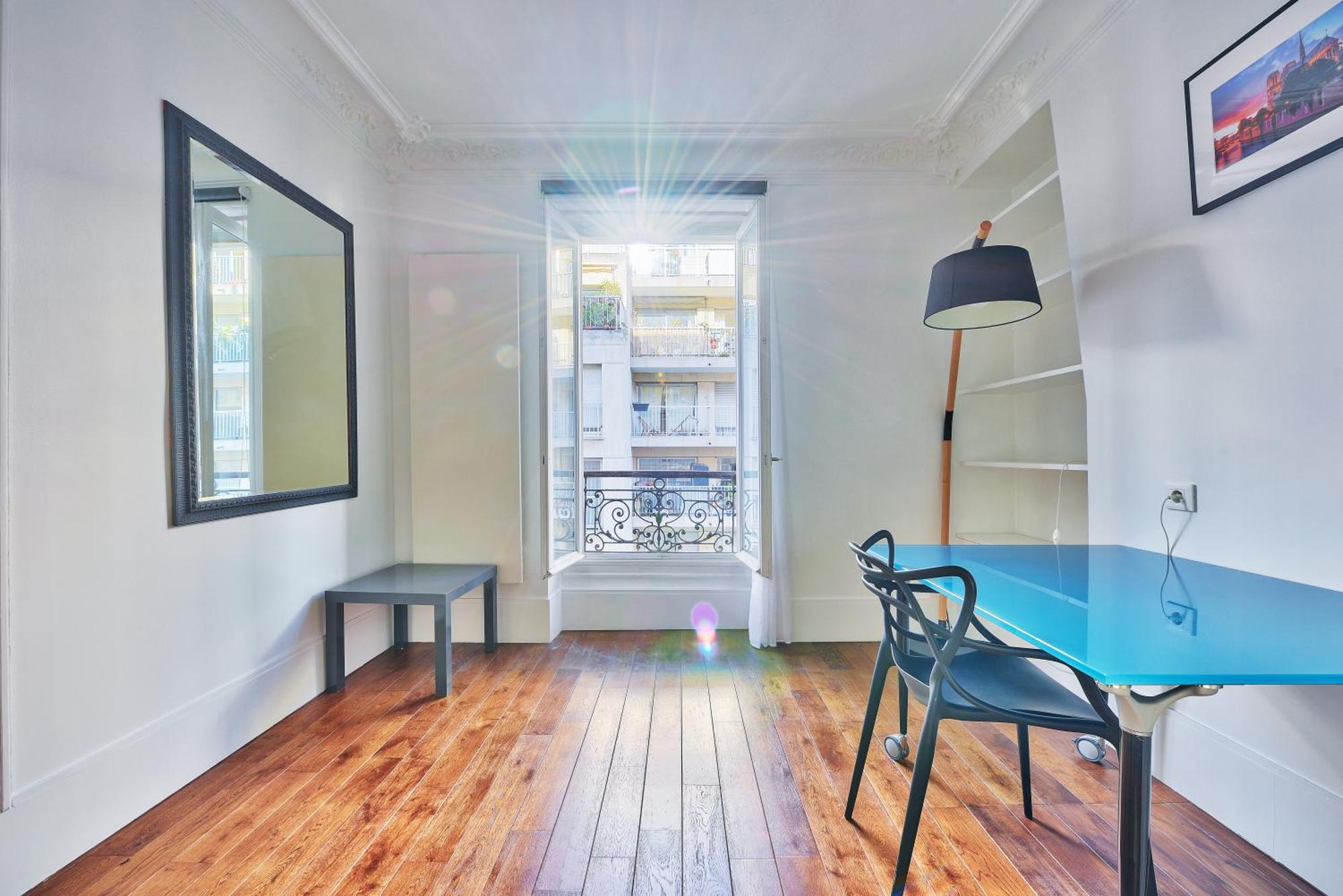 Elegance Parisienne - Jardin Luxembourg - Montparnasse Apartment *