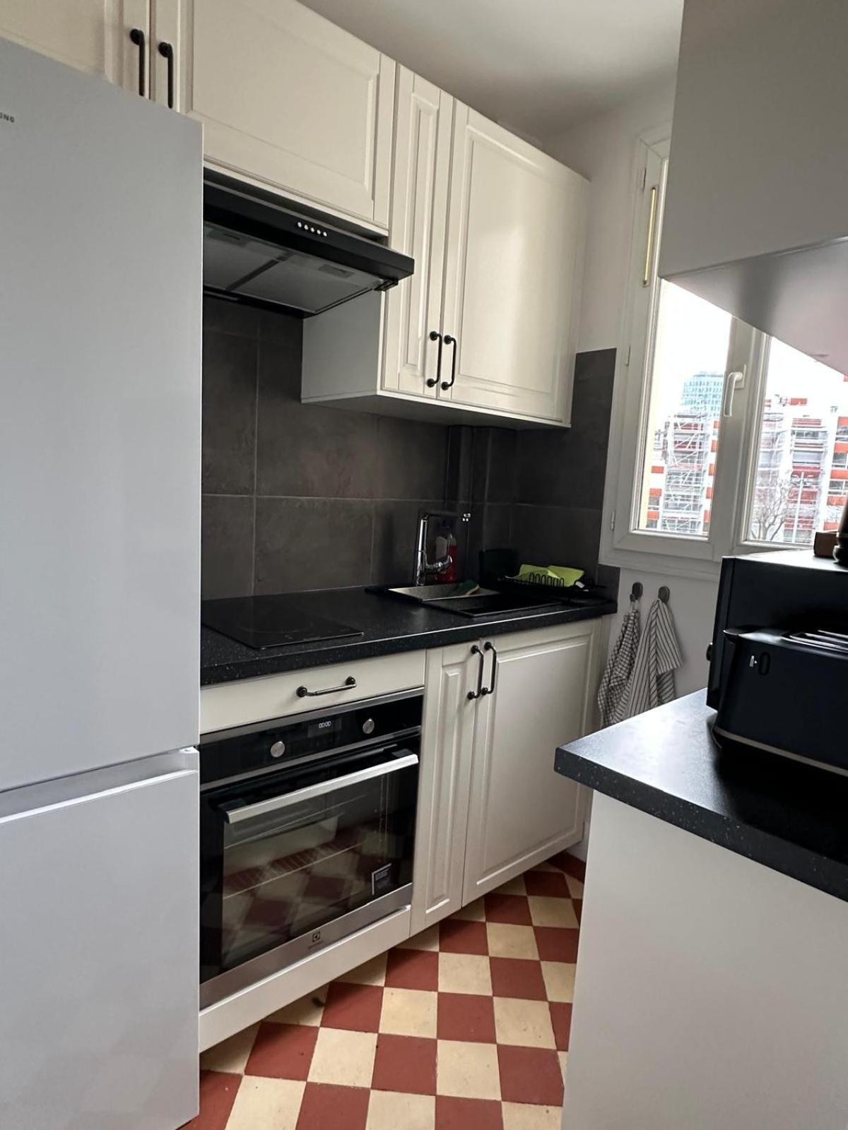 Superbe 2p Renove A Neuf, 15, Proche De Apartment