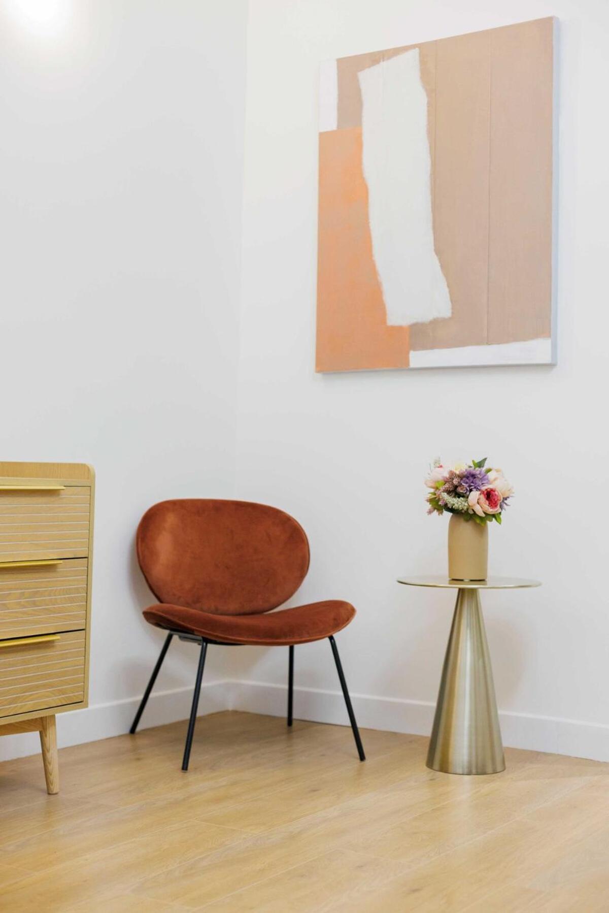 Stylish 3 Min From Haussmann, Sleeps4 * Paris
