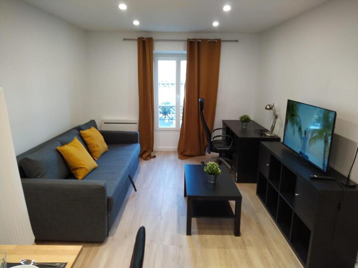 1 Bedroom Quartier Austerlitz Free Netflix