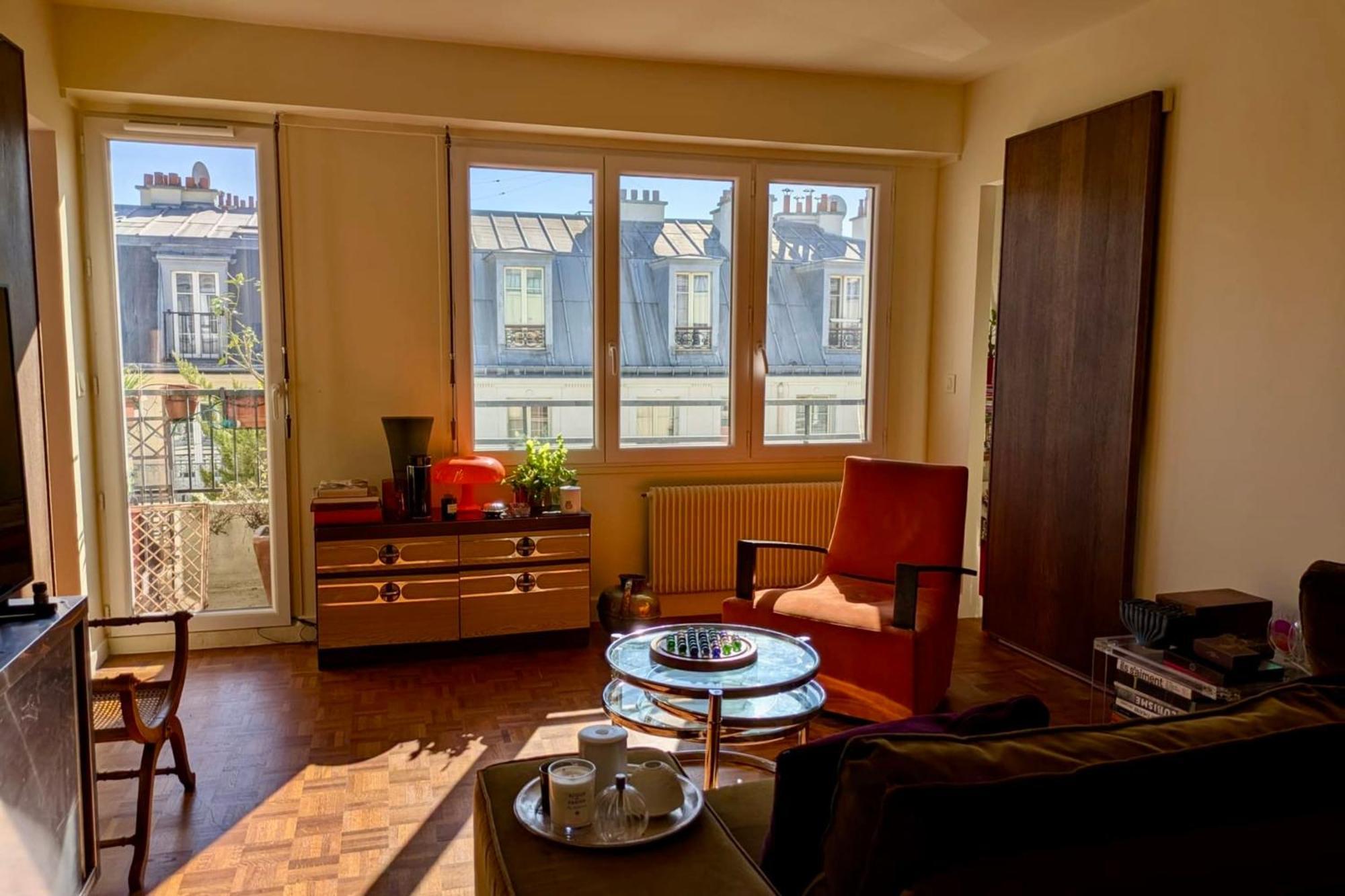 Pretty T3 With Balcony Near Buttes-chaumont Apartment