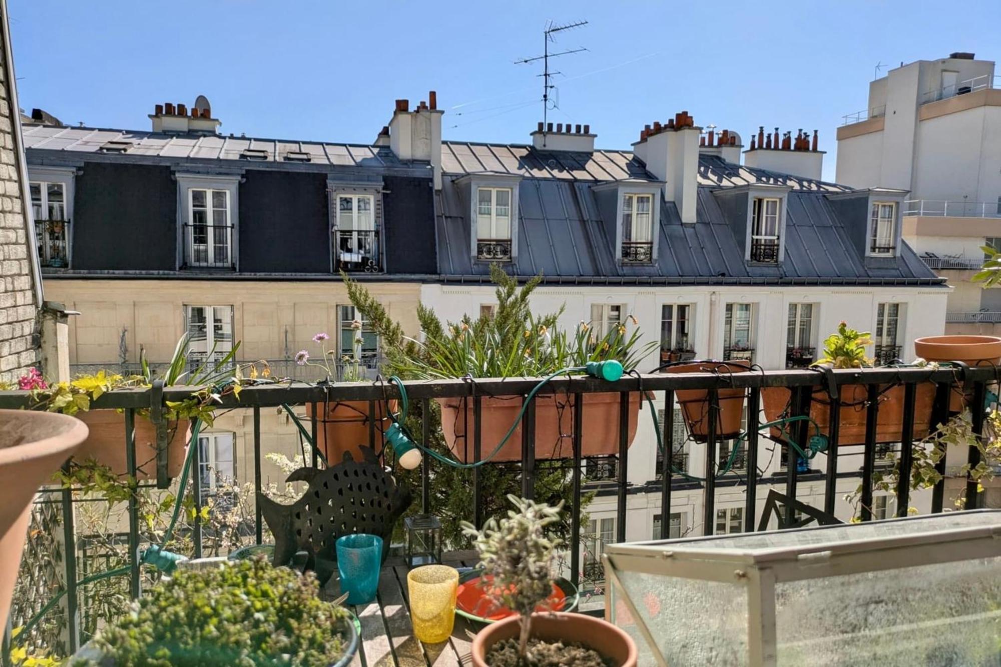 Pretty T3 With Balcony Near Buttes-chaumont Apartment *