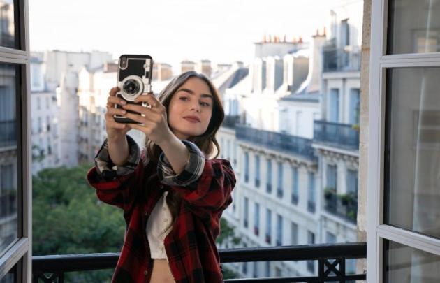 Neuf Quartier Emily In Paris