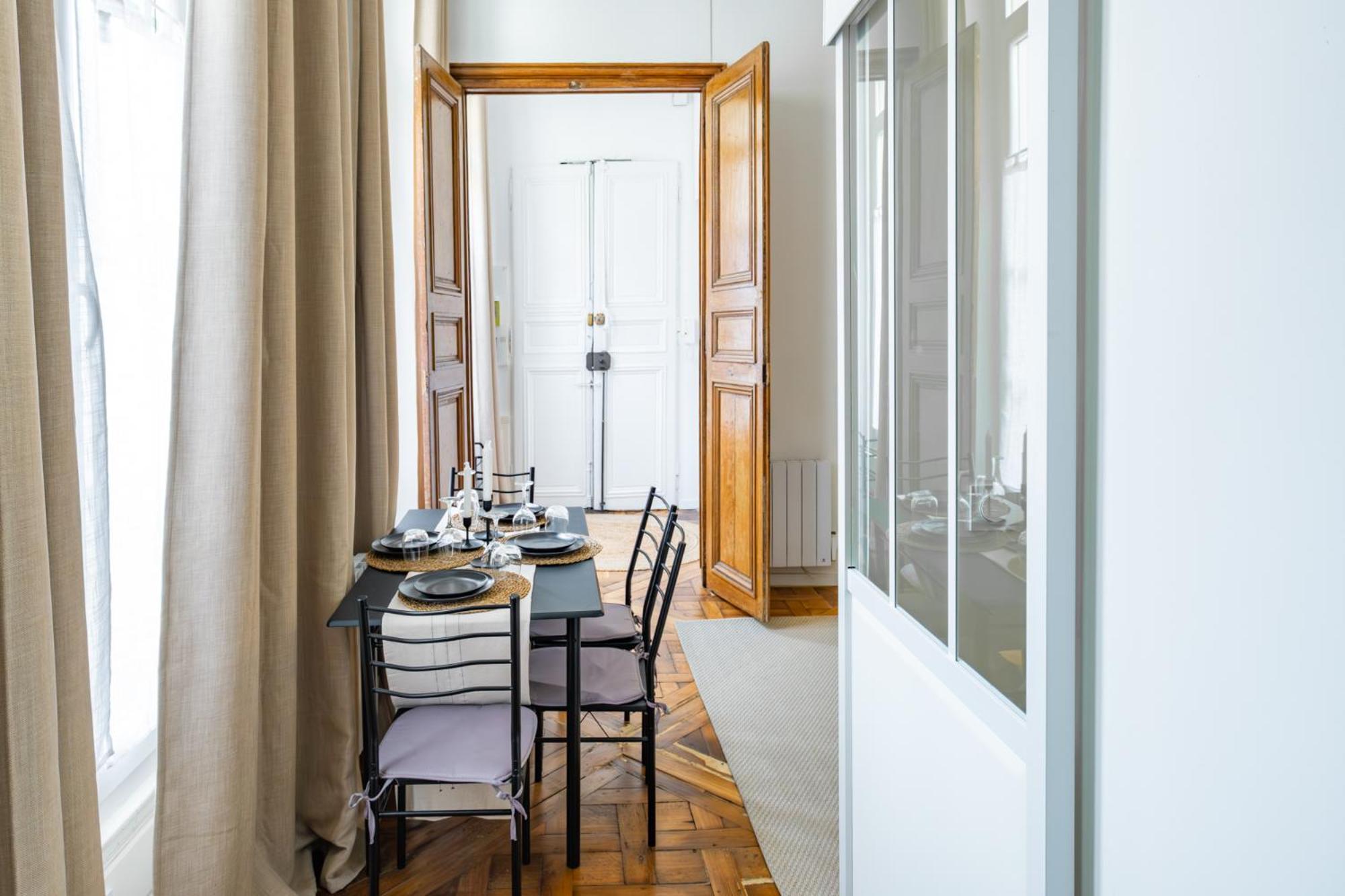 Luxueux A Notre-dame Apartment Paris