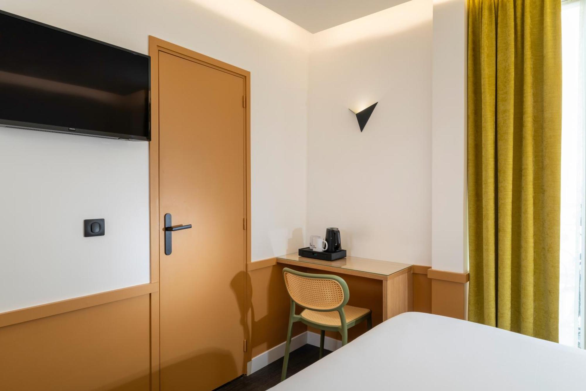 Wyld Saint Germain Ex Moderne Saint Germain Paris