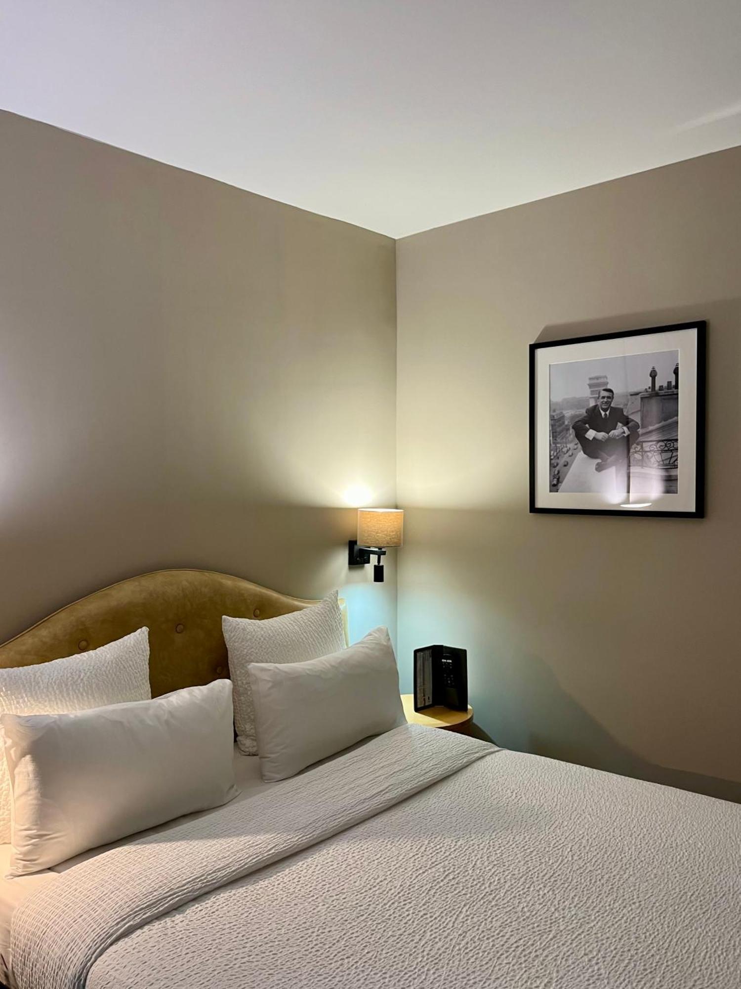 Central Saint Germain Hotel