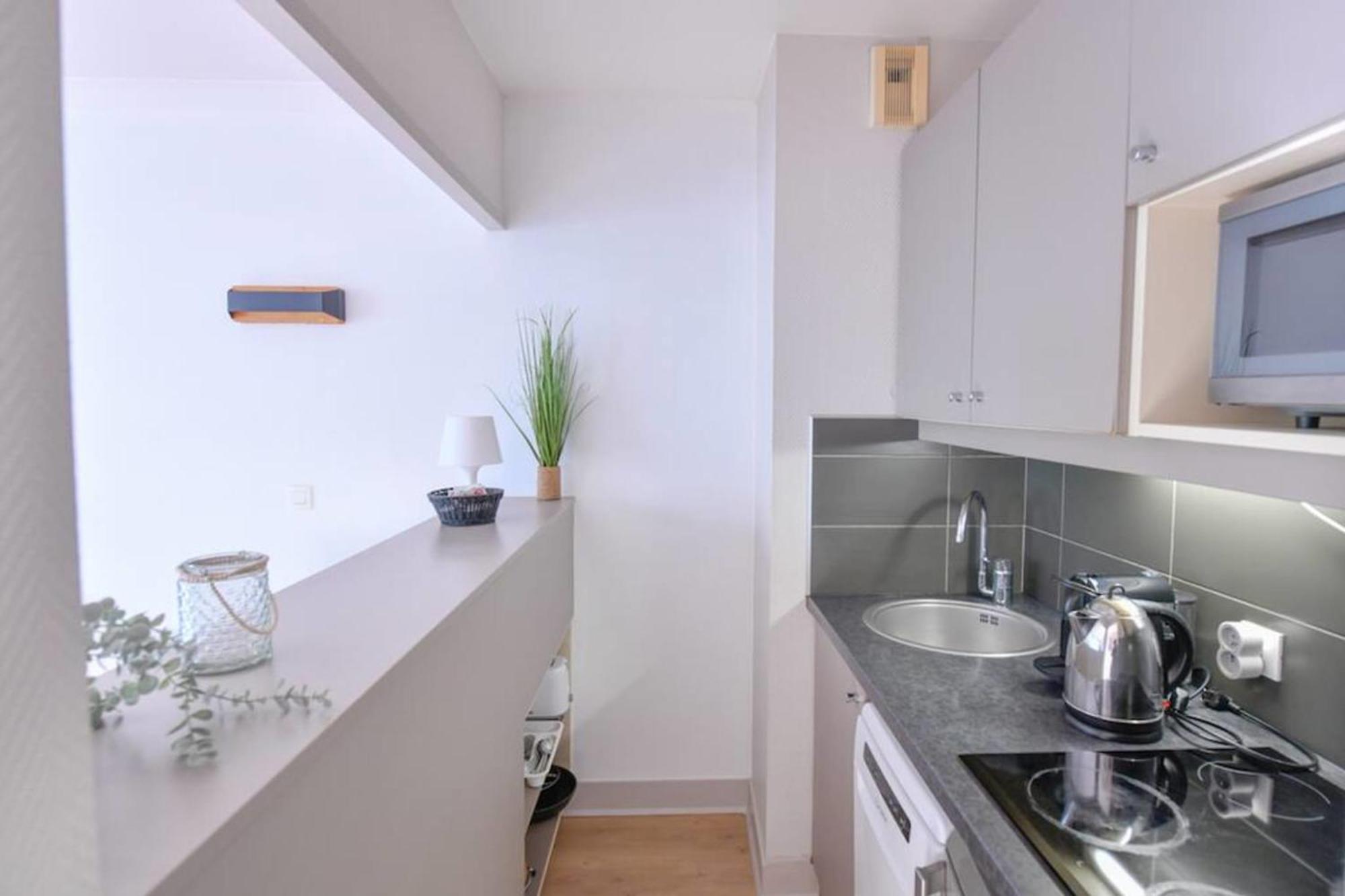 Cosy With Balcony Near Buttes Chaumont Apartment *