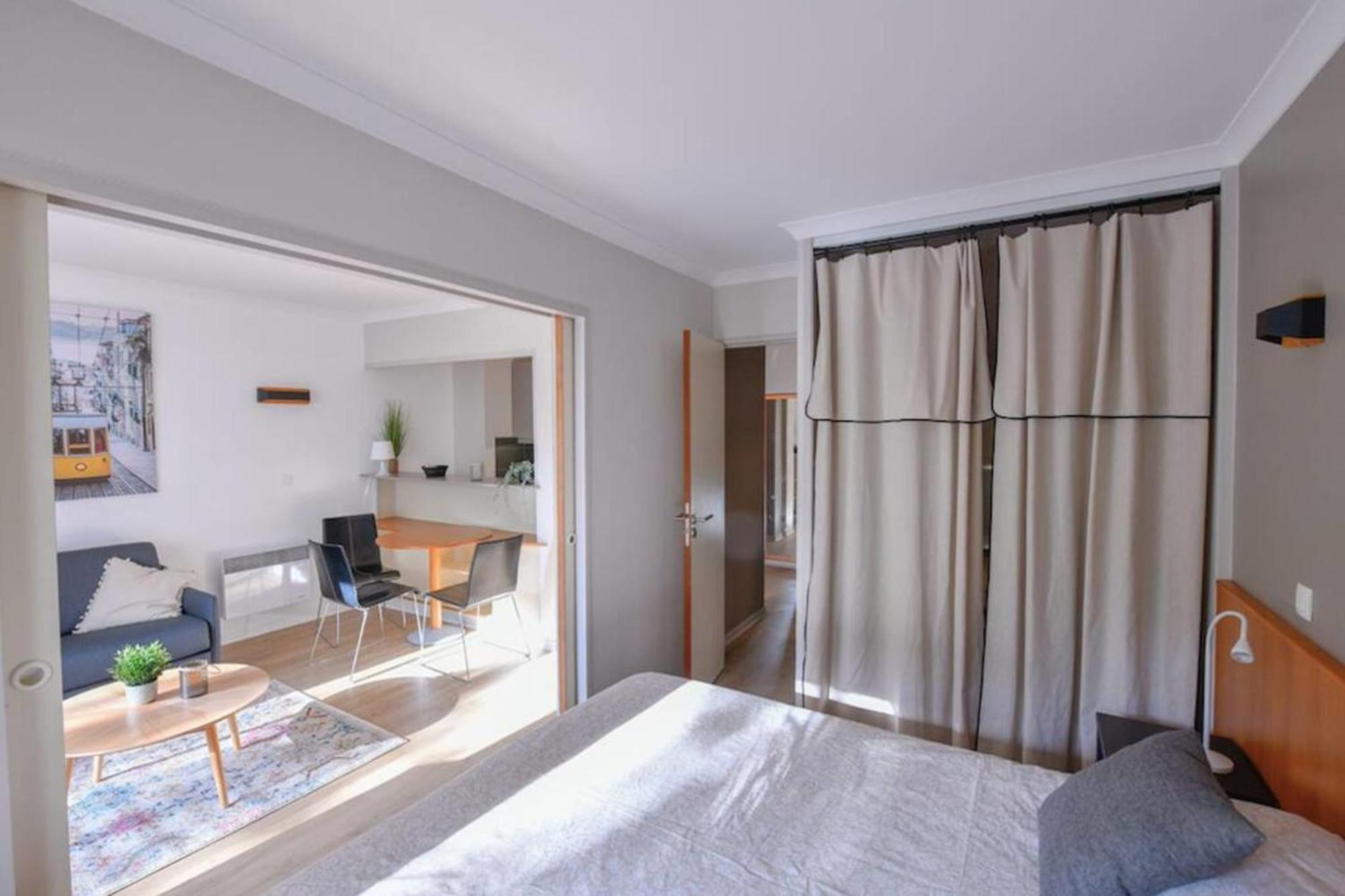 Apartment Cosy With Balcony Near Buttes Chaumont *