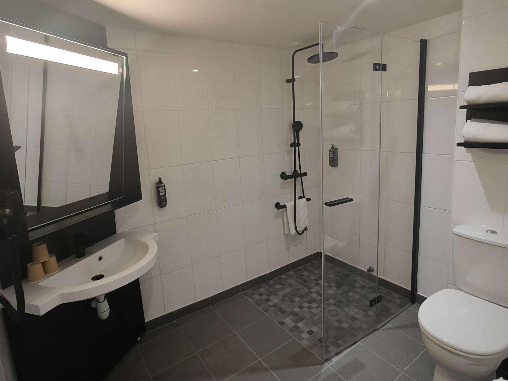 Ibis Brancion Parc Des Expositions 15eme 3* Paris