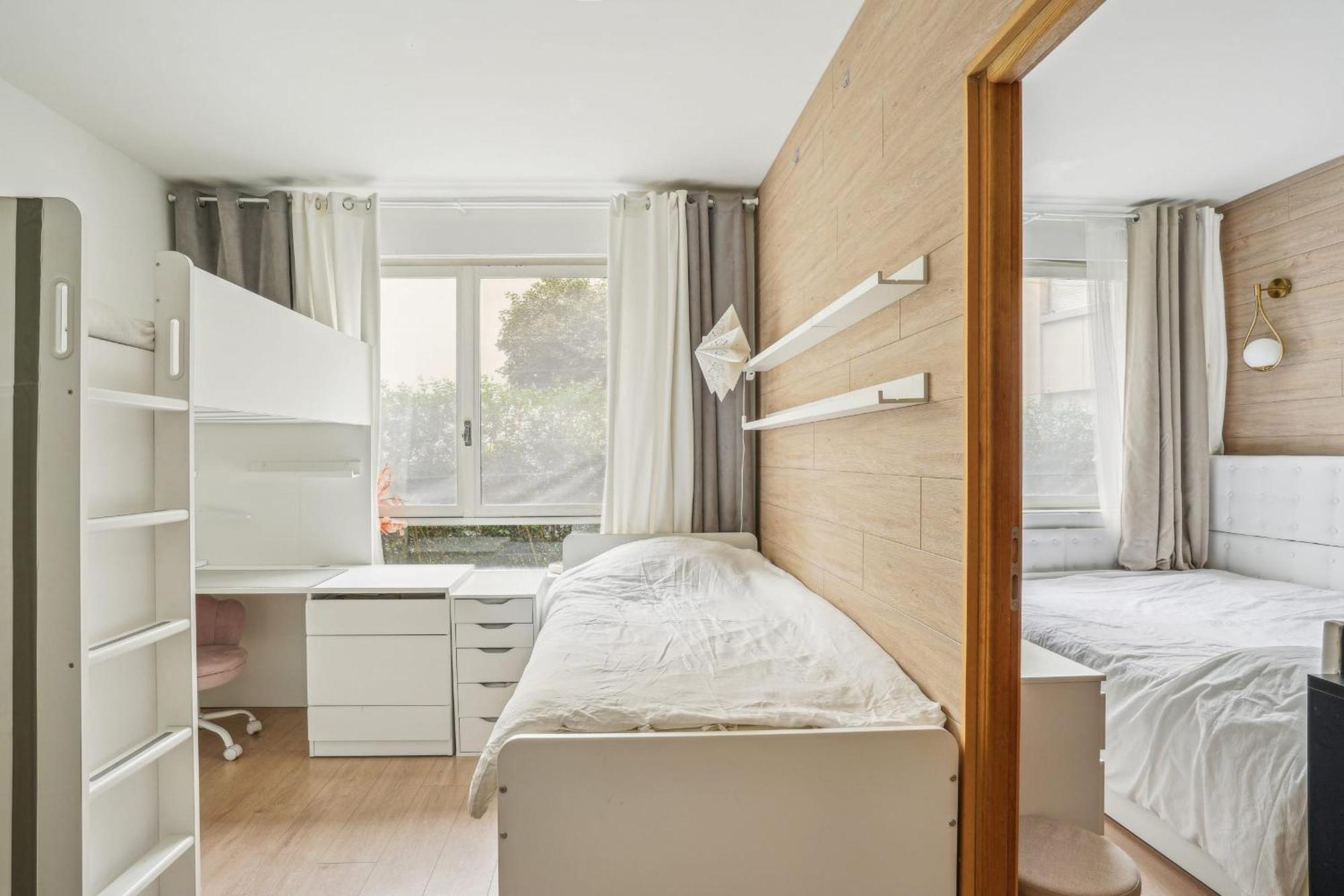 Place Victor Hugo - Mesnil 1bdr By B'your *