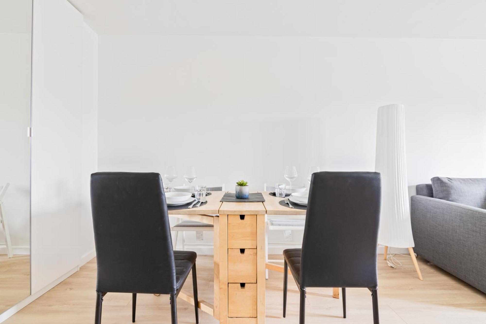 Apartment 1 Bedroom Quartier Austerlitz Free Netflix