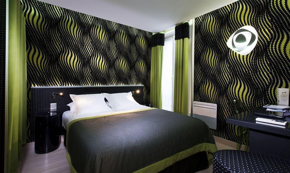 Wyld Saint Germain Ex Moderne Saint Germain Paris