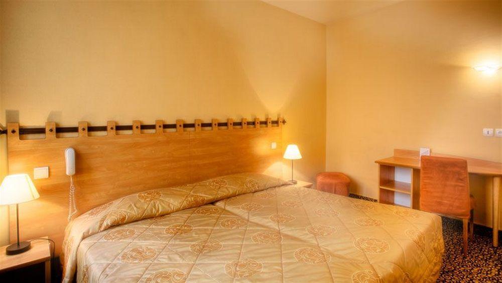 Palym 3* Paris