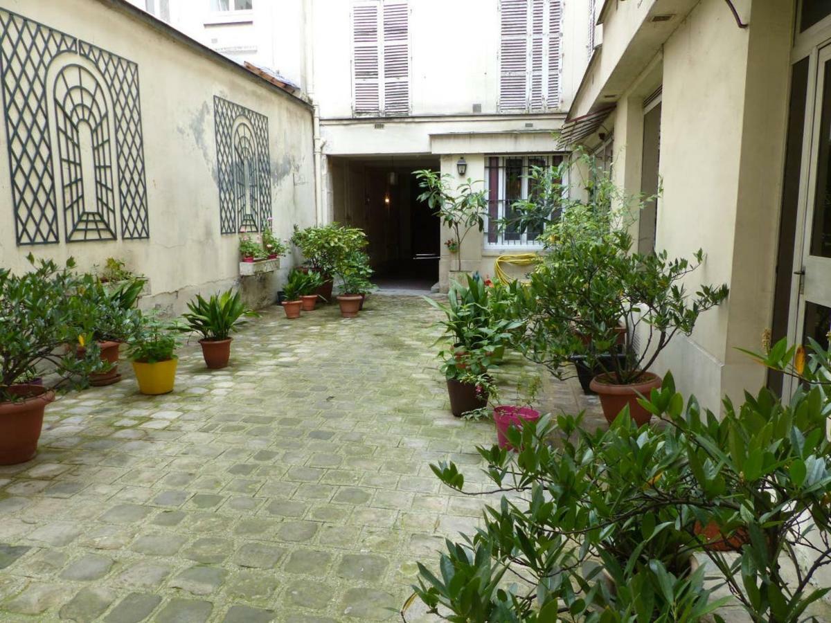 Nice 1 Bedroom Of 26m2 - Lively Area Paris