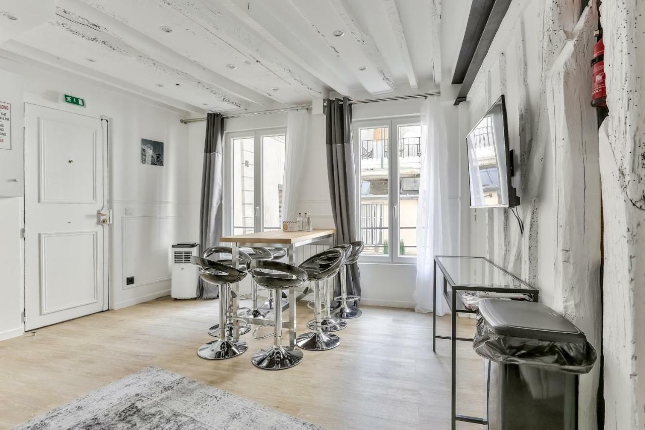 Apartment 93 - Luxury Flat In Le Marais Paris