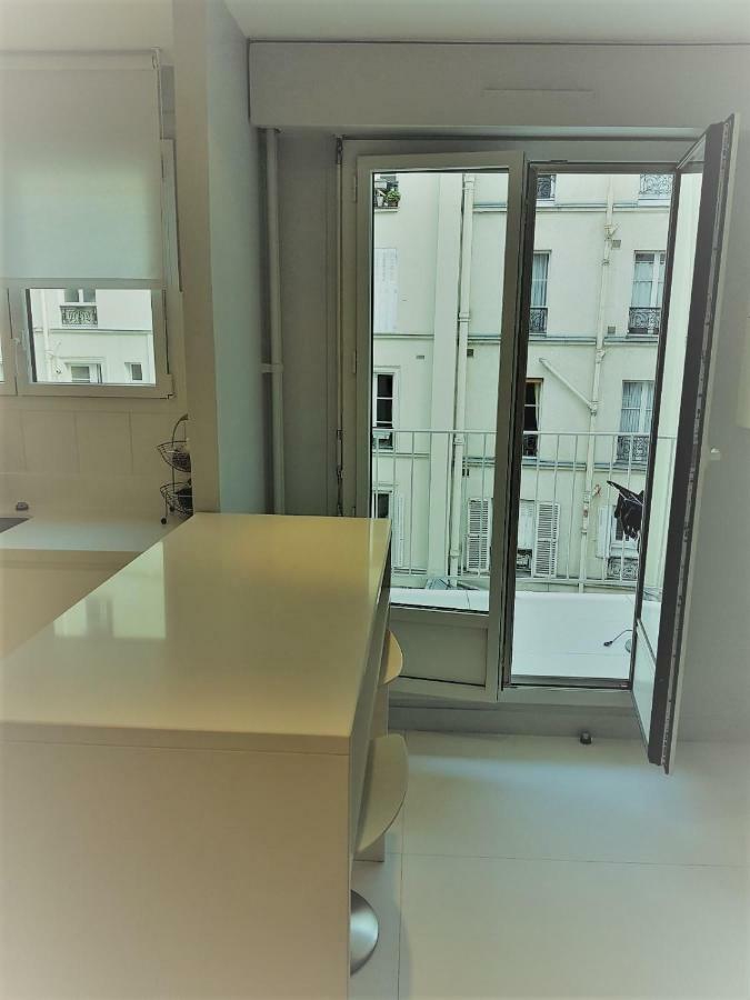 St Germain Des Pres, Apartment *