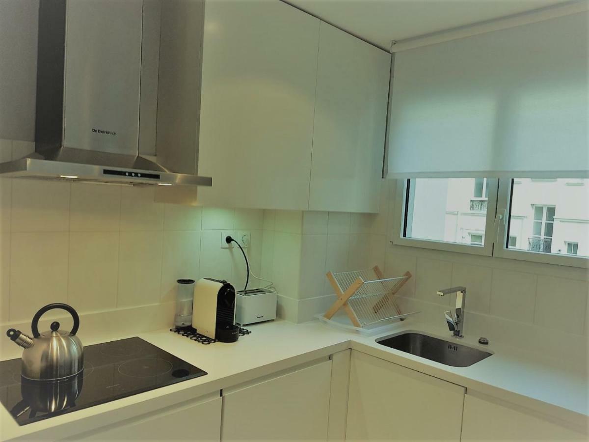 St Germain Des Pres, Apartment