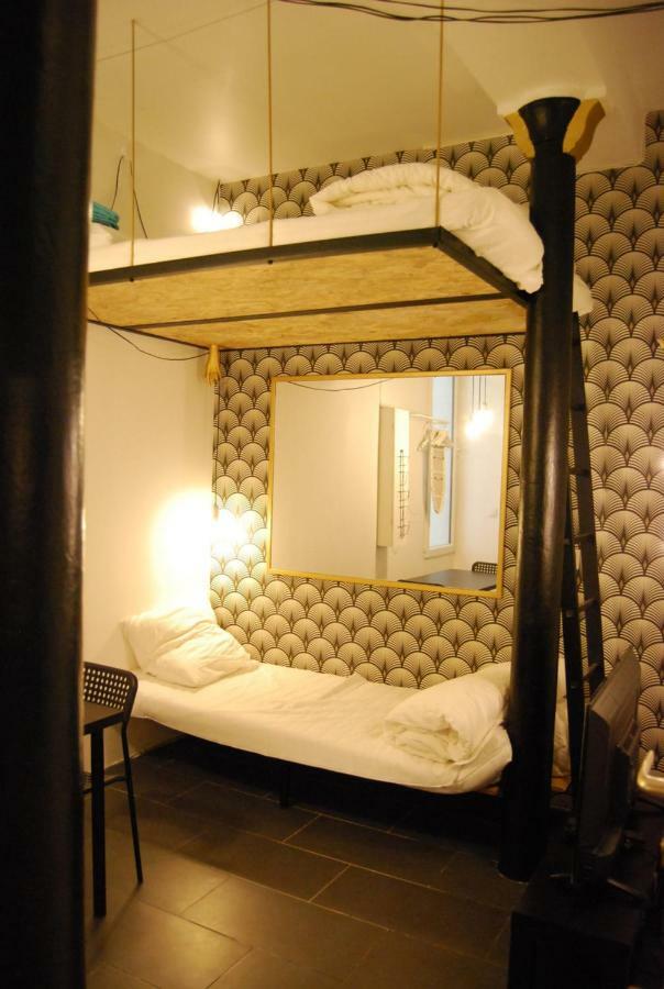 20m² District Of Batignolles Appartement Paris