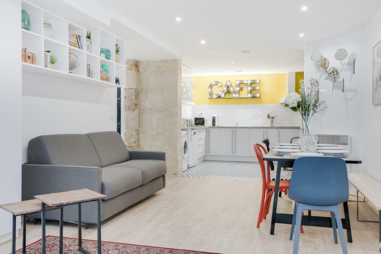 Loft Design For 8 People In Heart Of Apartment