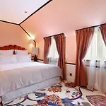 Le Ferdinand - Le Marais Serviced Apartments